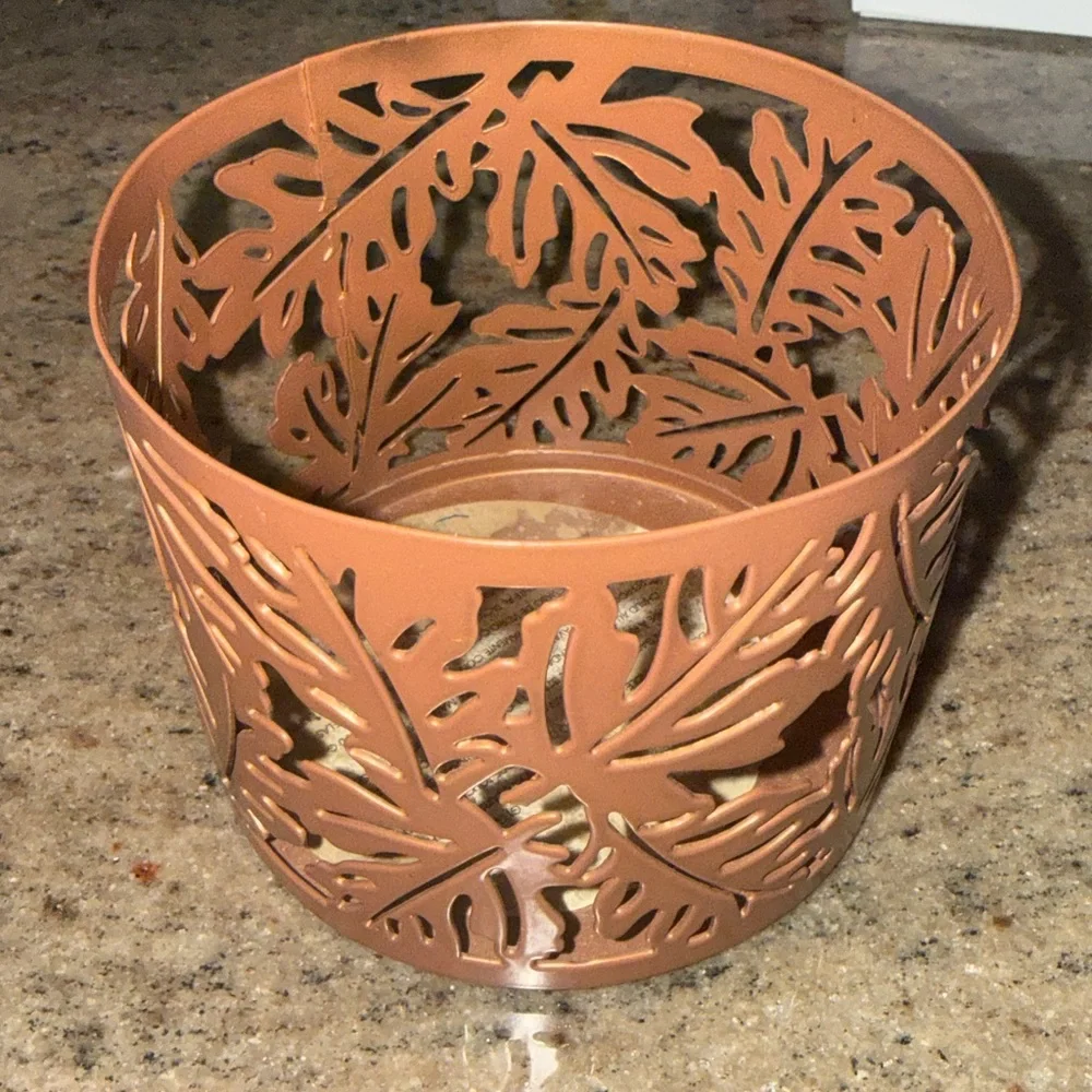 Bath and Body Works Fall Candle Sleeve Holder 4-1/2” Diameter